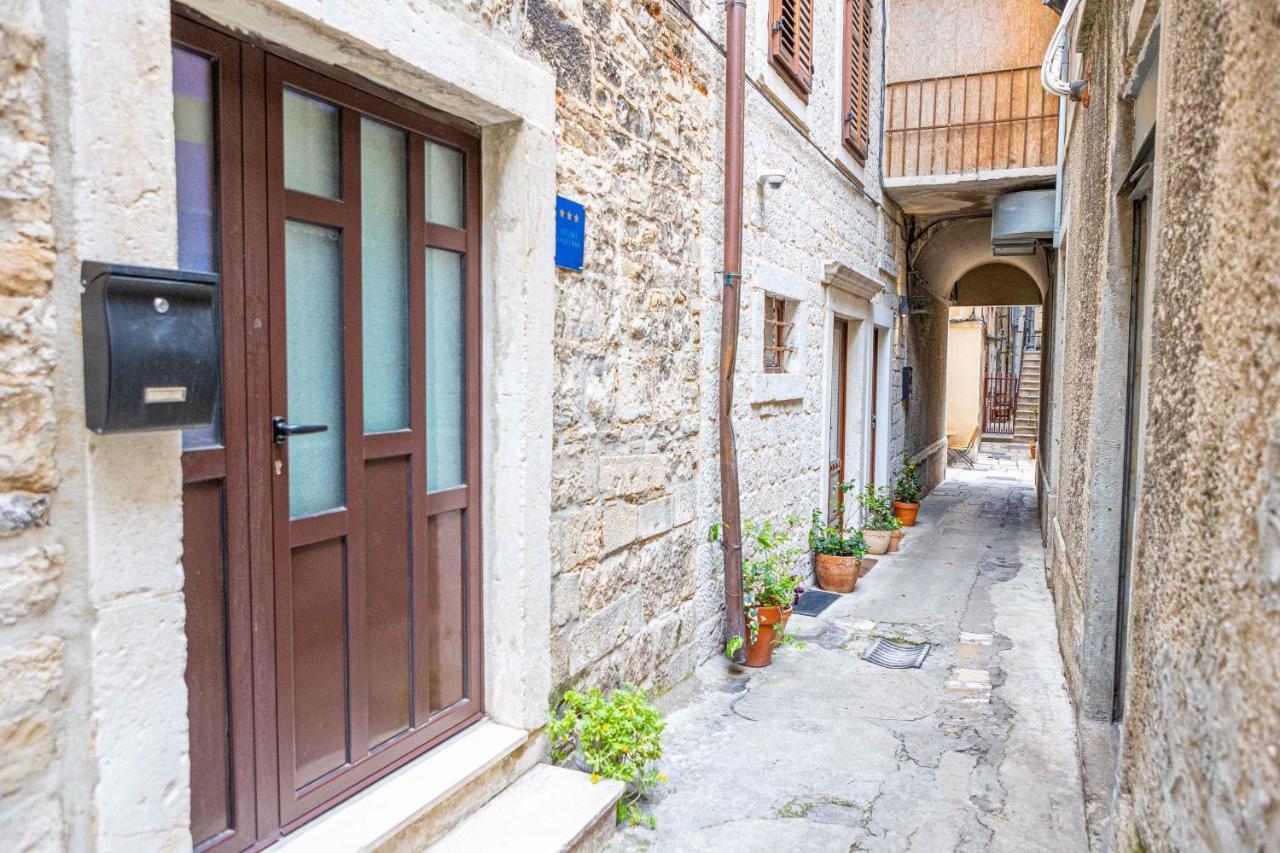 Splitska Kala Lägenhet Exteriör bild